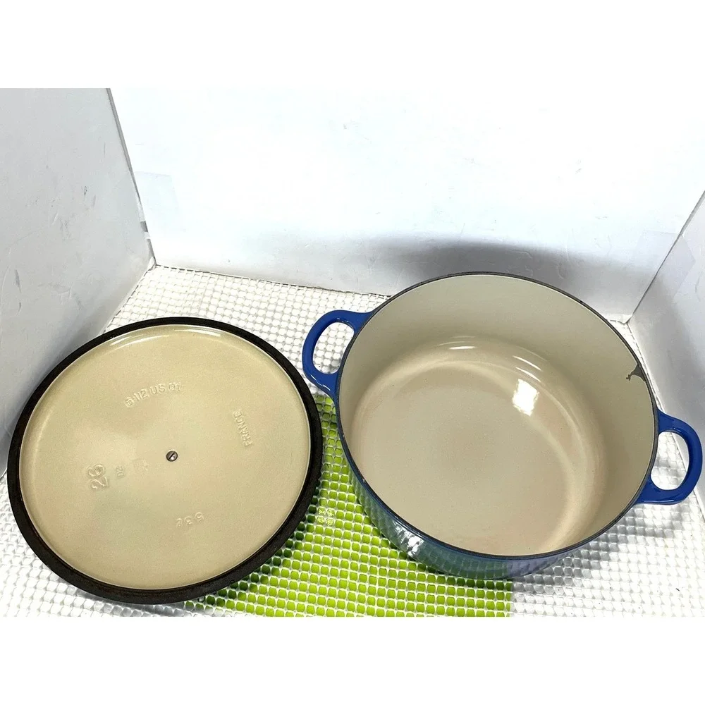Le Creuset le creuset